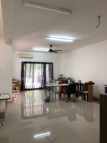 Rumah Teres 2 Tingkat untuk Dijual di Seri Sungai Long (Kajang) - Shanny Tan - Study - PropertyGuru.com.my