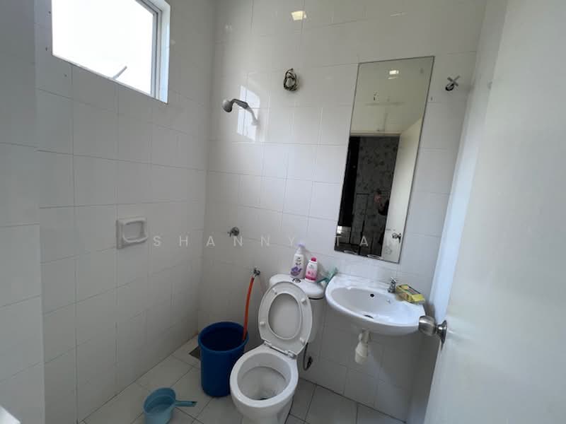 Semi-Detached House for Sale in Seri Sungai Long (Kajang) - Shanny Tan - Bathroom - PropertyGuru.com.my