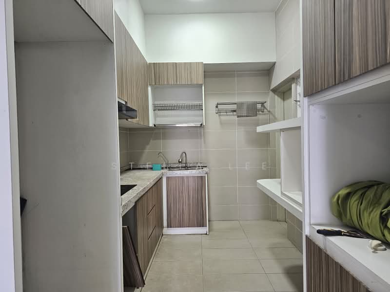 Kondominium untuk Dijual di Sg Long Residence - Stella Lee - Kitchen - PropertyGuru.com.my