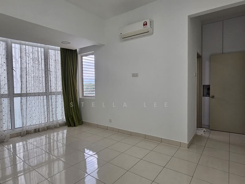 Kondominium untuk Dijual di Sg Long Residence - Stella Lee - Living Room - PropertyGuru.com.my