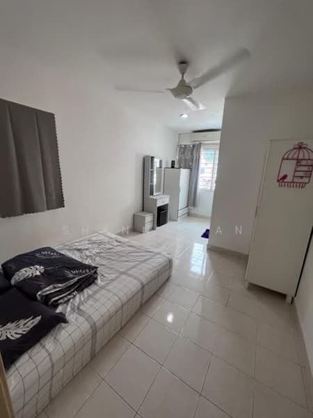 2.5-storey Terraced House for Sale in Seri Sungai Long (Kajang) - Shanny Tan - Bedroom - PropertyGuru.com.my