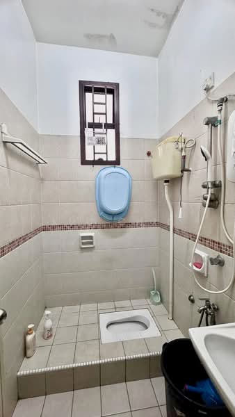 2-storey Terraced House for Sale in Bukit Indah (Iskandar Puteri (Nusajaya)) - Kuu Chin - Bathroom - PropertyGuru.com.my