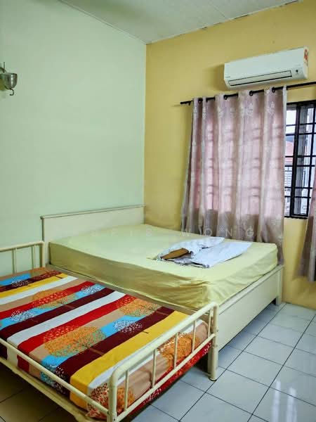Semi-Detached House for Sale in Klang (Selangor) - Tabris Wong - Bedroom - PropertyGuru.com.my