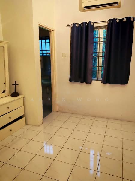 Semi-Detached House for Sale in Klang (Selangor) - Tabris Wong - Bedroom - PropertyGuru.com.my