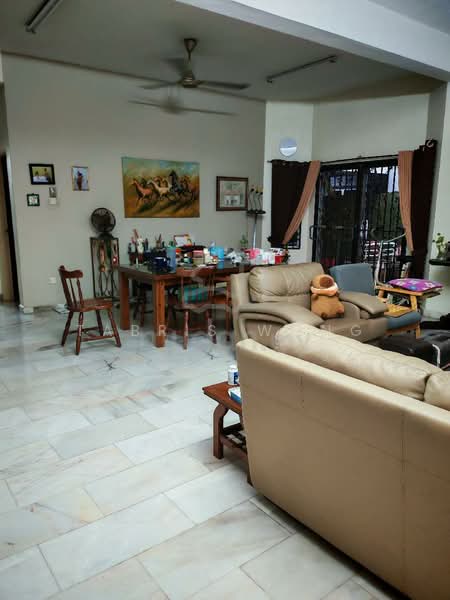 Semi-Detached House for Sale in Klang (Selangor) - Tabris Wong - Living Room - PropertyGuru.com.my