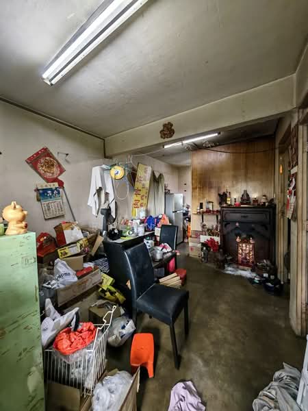 Flat for Sale at Flat Taman Ungku Tun Aminah - Rain Ng - Living Room - PropertyGuru.com.my