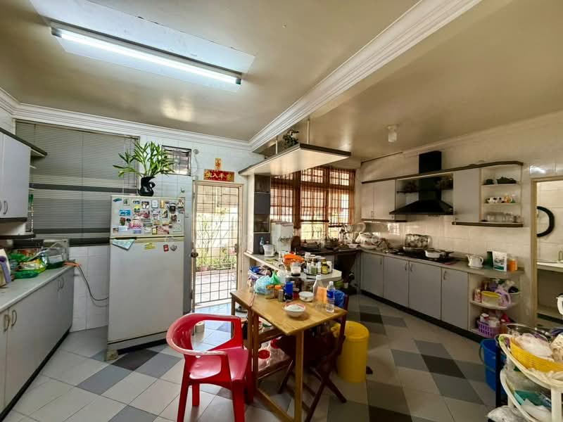 Rumah Banglo untuk Dijual di Seberang Jaya (Penang) - Chloe Ang - Kitchen - PropertyGuru.com.my