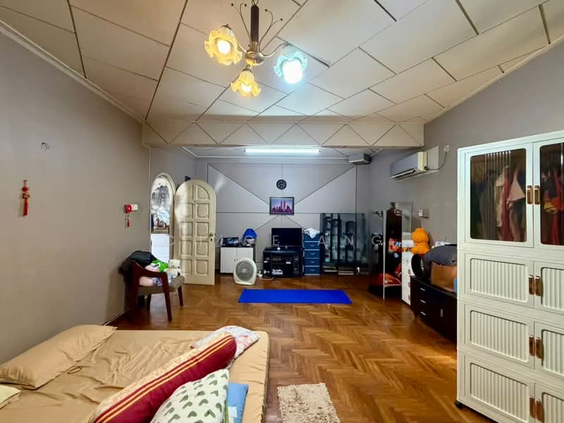 Rumah Banglo untuk Dijual di Seberang Jaya (Penang) - Chloe Ang - Bedroom - PropertyGuru.com.my