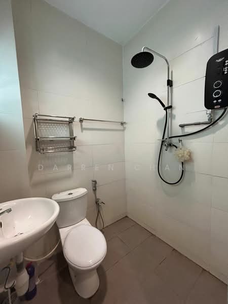 Rumah Teres 2 Tingkat untuk Disewa di Cheras (Selangor) - Darren Chan - Bathroom - PropertyGuru.com.my