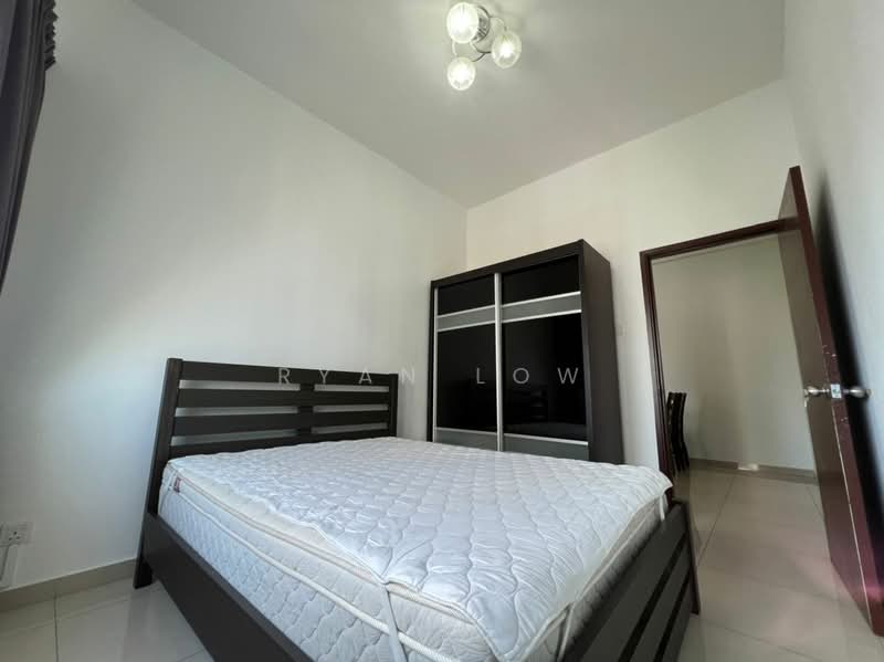 Kondominium untuk Disewa di Vistaria Residensi - Ryan Low - Bedroom - PropertyGuru.com.my