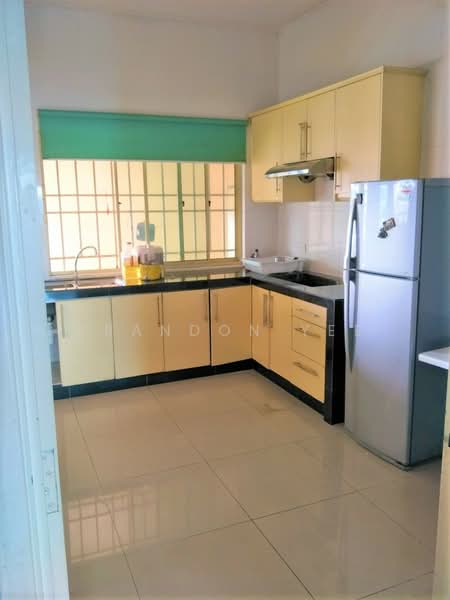 Kondominium untuk Disewa di East Lake Residence - Brandon Yee - Kitchen - PropertyGuru.com.my