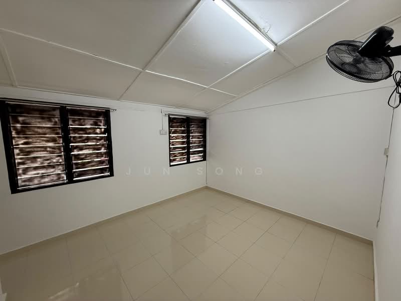 Rumah Teres 2 Tingkat untuk Disewa di Kampung Plentong Baru (Masai) - Jun Song - PropertyGuru.com.my