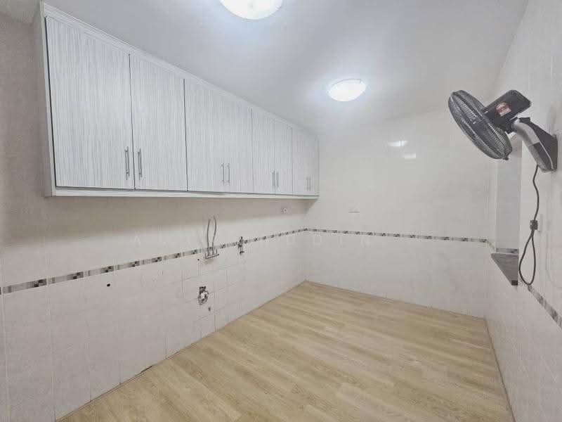 2-storey Terraced House for Sale in Presint 14 (Putrajaya) - Amirruddin . - Kitchen - PropertyGuru.com.my