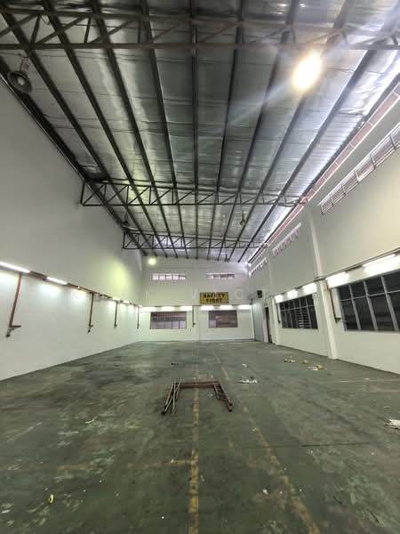 Kilang untuk Disewa di Taman Desa Cemerlang (Ulu Tiram) - Khek Victor - PropertyGuru.com.my