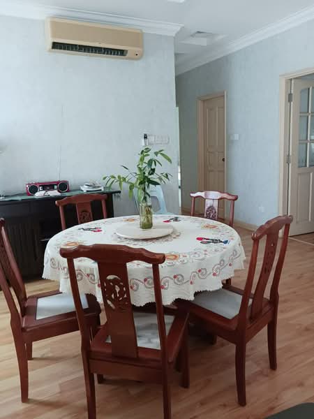 Condominium for Rent at Riverine Emerald - Daniel Ng - Dining Room - PropertyGuru.com.my