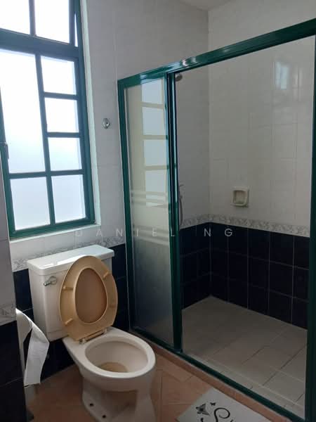 Condominium for Rent at Riverine Emerald - Daniel Ng - Bathroom - PropertyGuru.com.my