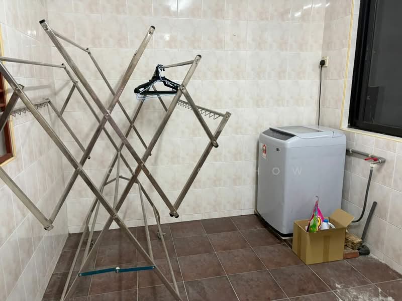 Rumah Teres 2 Tingkat untuk Disewa di Taman Mount Austin (Tebrau) - Dominic Chow - Interior - PropertyGuru.com.my