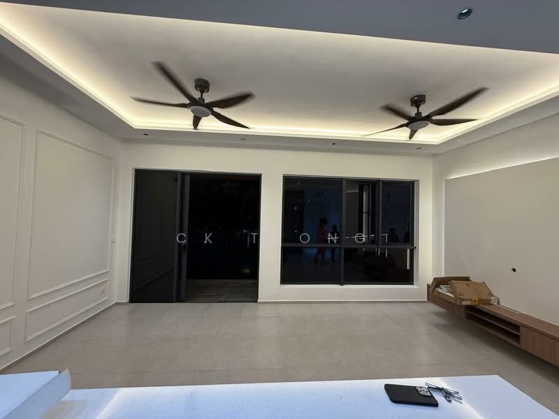 Condominium for Rent at EdgeWood Residences @ SkySanctuary - CK Teong - Living Room - PropertyGuru.com.my