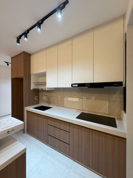 Condominium for Rent at EdgeWood Residences @ SkySanctuary - CK Teong - Kitchen - PropertyGuru.com.my
