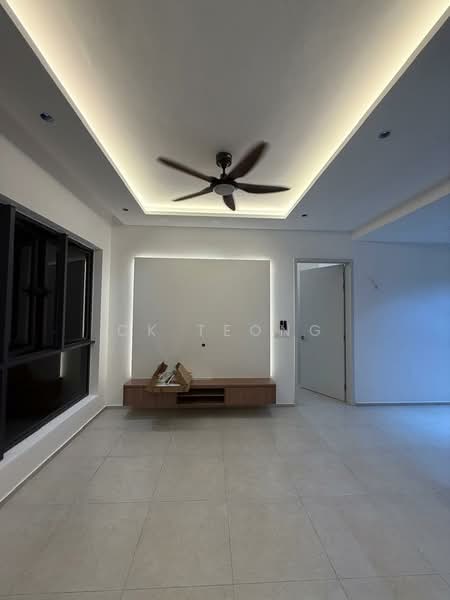 Condominium for Rent at EdgeWood Residences @ SkySanctuary - CK Teong - Living Room - PropertyGuru.com.my