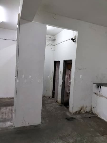 Kilang untuk Disewa di Taman Industri Pusat Bandar Puchong (Puchong) - Eu Gin - Interior - PropertyGuru.com.my