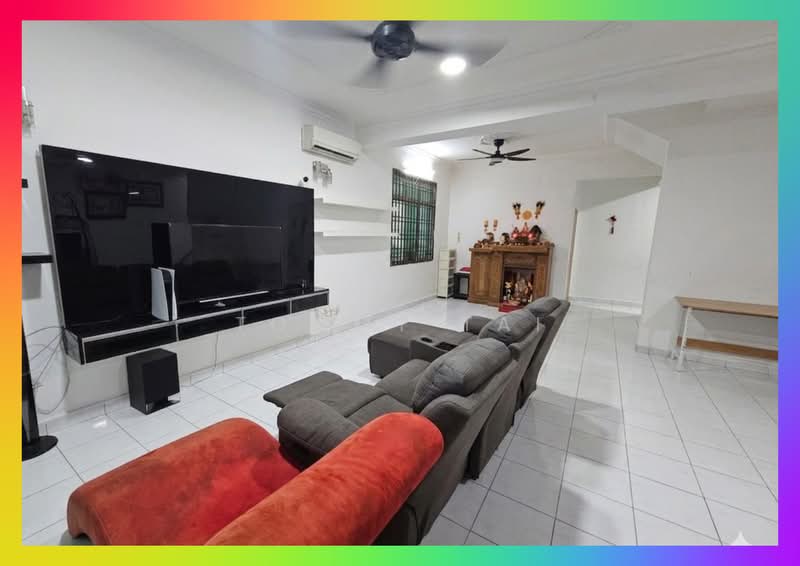 Rumah Teres 2 Tingkat untuk Dijual di Taman Seri Orkid (Skudai) - Tommy Tai - Living Room - PropertyGuru.com.my