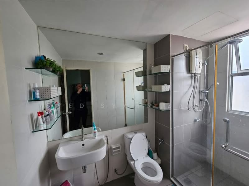 Kondominium untuk Dijual di Elit Heights @ Bayan City - Syed Syahrizan - Bathroom - PropertyGuru.com.my