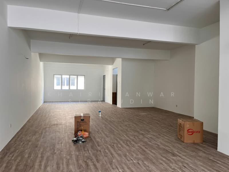 Kedai / Pejabat untuk Disewa di Setia Alam (Selangor) - Khairil Anwar Sirajudin - Interior - PropertyGuru.com.my