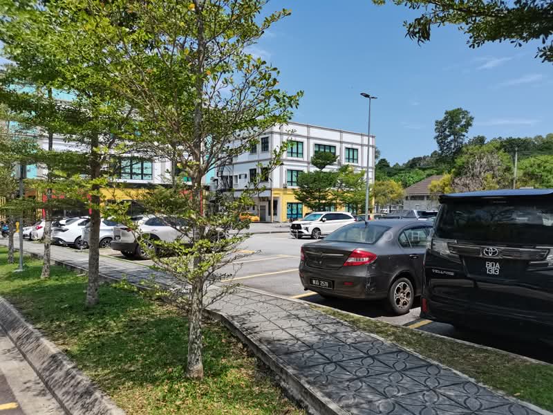 Kedai / Pejabat untuk Disewa di Alam Damai (Cheras) - Josephine Loh - Exterior - PropertyGuru.com.my