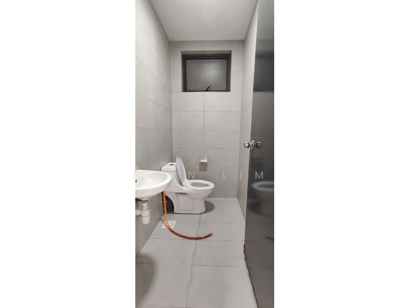 Condominium for Rent at The Holmes 2 - Ivan Lim - Bathroom - PropertyGuru.com.my