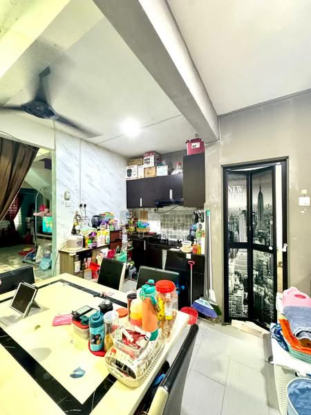 Rumah Teres 2 Tingkat untuk Dijual di Taman Mulia Jaya (Ampang) - Zarema Kulbuzheva - Kitchen - PropertyGuru.com.my