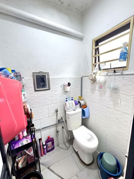 Rumah Teres 2 Tingkat untuk Dijual di Taman Mulia Jaya (Ampang) - Zarema Kulbuzheva - Bathroom - PropertyGuru.com.my