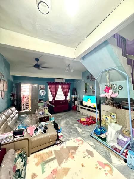 Rumah Teres 2 Tingkat untuk Dijual di Taman Mulia Jaya (Ampang) - Zarema Kulbuzheva - Living Room - PropertyGuru.com.my