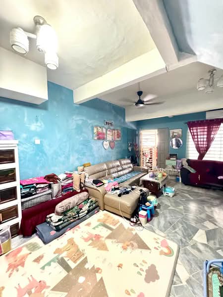 Rumah Teres 2 Tingkat untuk Dijual di Taman Mulia Jaya (Ampang) - Zarema Kulbuzheva - Living Room - PropertyGuru.com.my