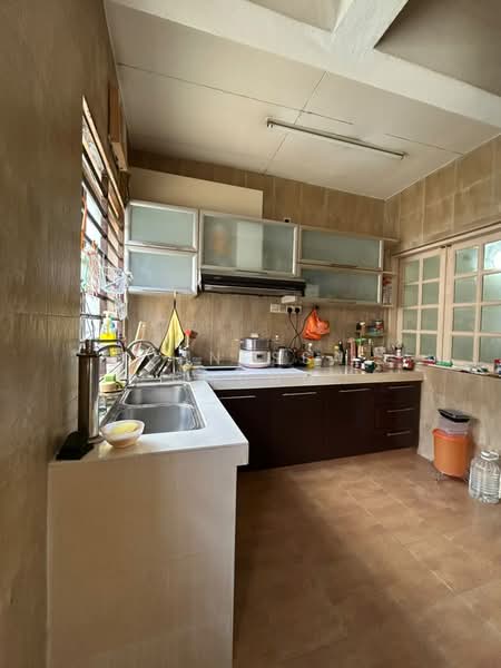 2-storey Terraced House for Sale in Mutiara Damansara (Selangor) - Vanessa Chung - Kitchen - PropertyGuru.com.my