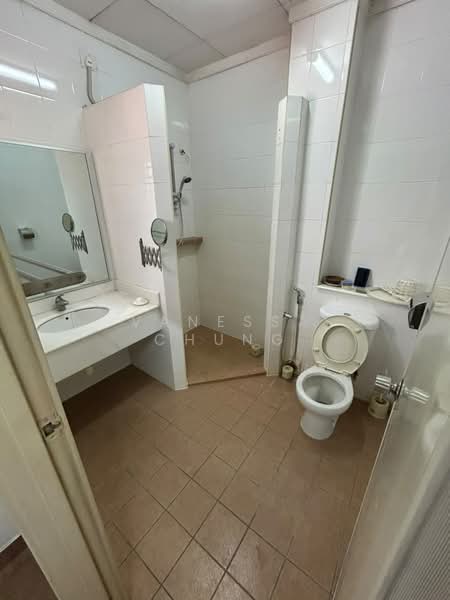 2-storey Terraced House for Sale in Mutiara Damansara (Selangor) - Vanessa Chung - Bathroom - PropertyGuru.com.my