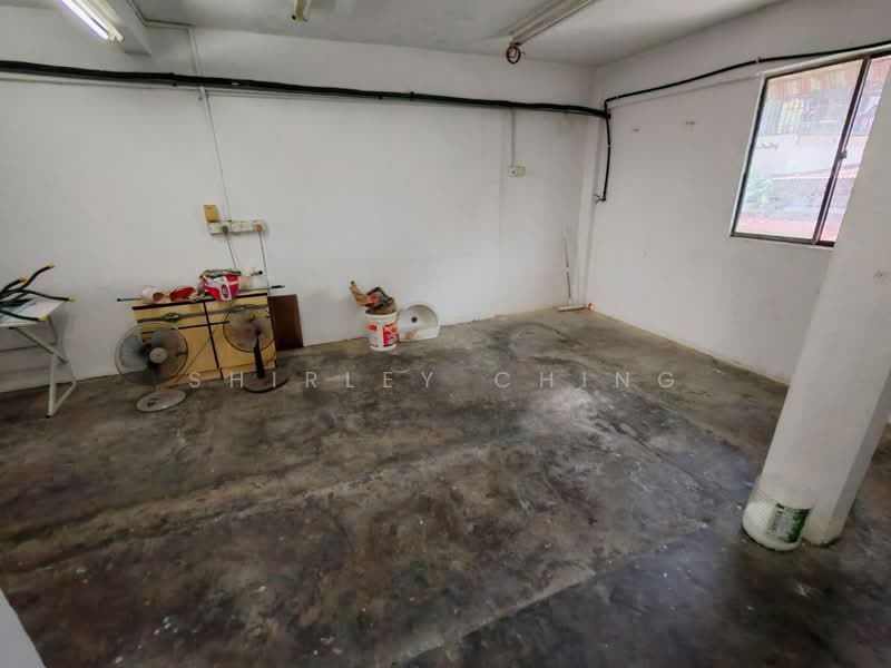 Kedai untuk Disewa di Taman Ungku Tun Aminah (Skudai) - Shirley Ching - Interior - PropertyGuru.com.my