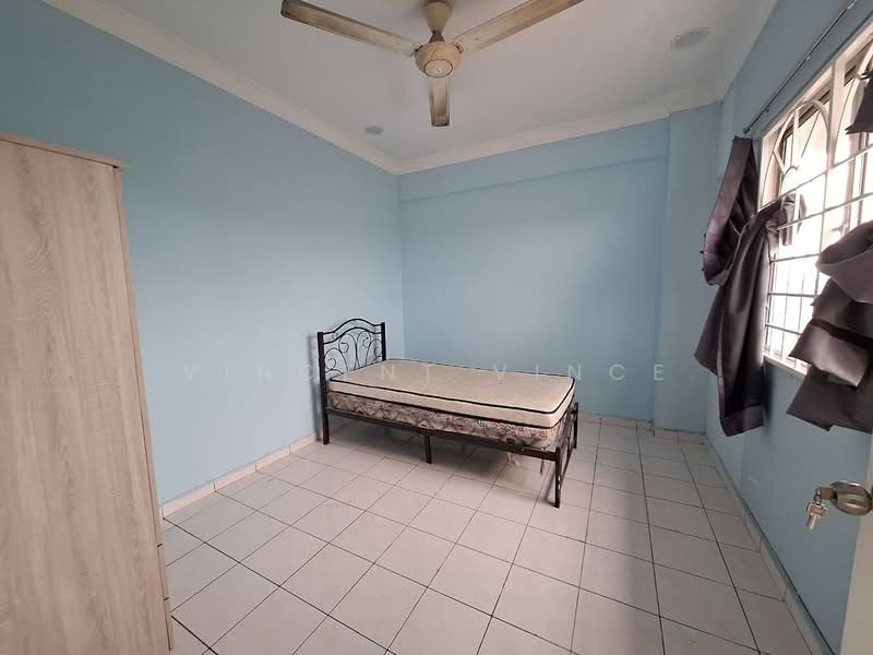 Apartment for Sale at Sri Raya Apartments - Vincent Vince - Bedroom - PropertyGuru.com.my
