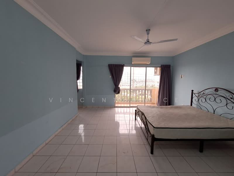 Apartment for Sale at Sri Raya Apartments - Vincent Vince - Bedroom - PropertyGuru.com.my