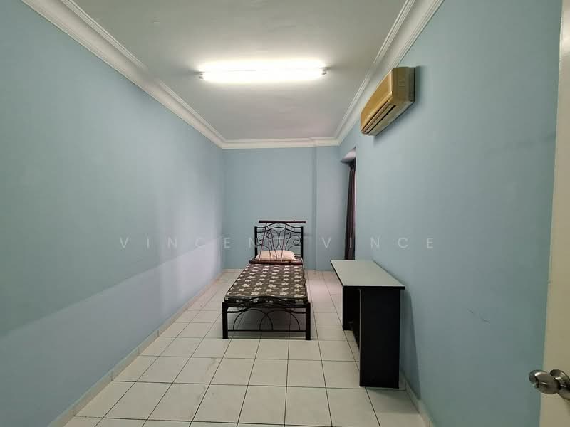 Apartment for Sale at Sri Raya Apartments - Vincent Vince - Bedroom - PropertyGuru.com.my