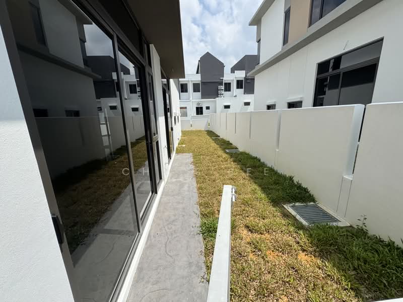 Semi-Detached House for Rent in Bandar Gamuda Gardens (Rawang) - Chris See - Exterior - PropertyGuru.com.my