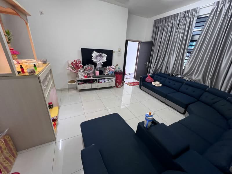 2-storey Terraced House for Sale in Mutiara Rini (Skudai) - Tommy Tai - Living Room - PropertyGuru.com.my