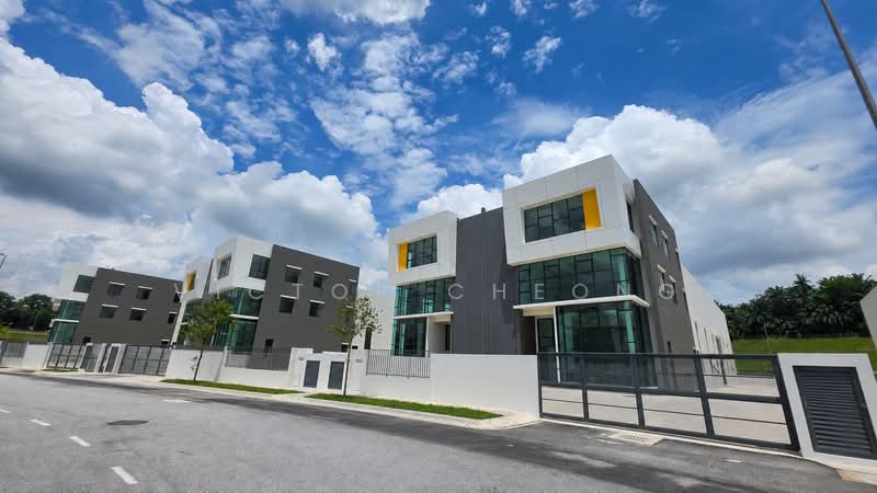 Semi-D Factory for Sale in Templer Suasana (Rawang) - Victor Cheong - Exterior - PropertyGuru.com.my