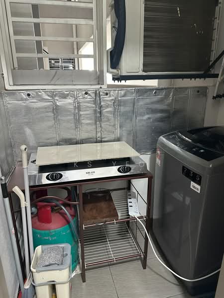 Service Residence for Rent at Zentro Residences Serviced Apartment - KS Yeo - Kitchen - PropertyGuru.com.my