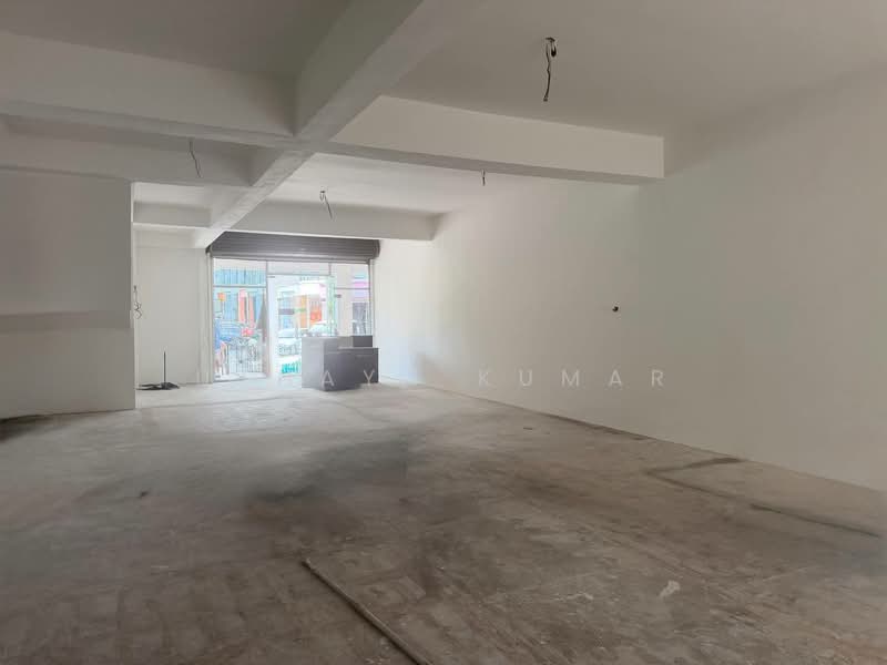 Shop for Rent in Bandar Country Homes (Rawang) - Uthaya Kumar - Interior - PropertyGuru.com.my
