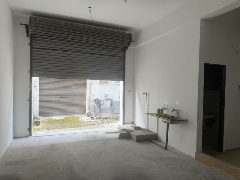 Shop for Rent in Bandar Country Homes (Rawang) - Uthaya Kumar - Interior - PropertyGuru.com.my