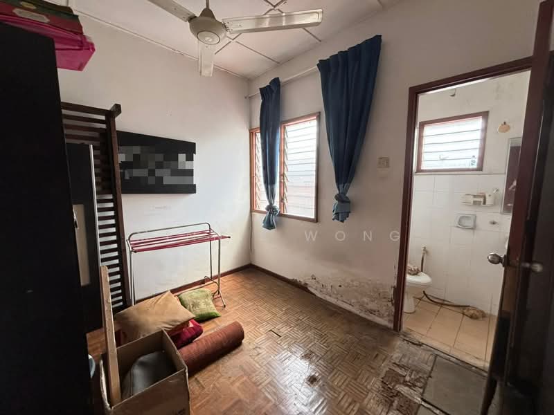 Rumah Teres 2 Tingkat untuk Dijual di Bukit Sentosa (Rawang) - Minnie Wong - Bedroom - PropertyGuru.com.my