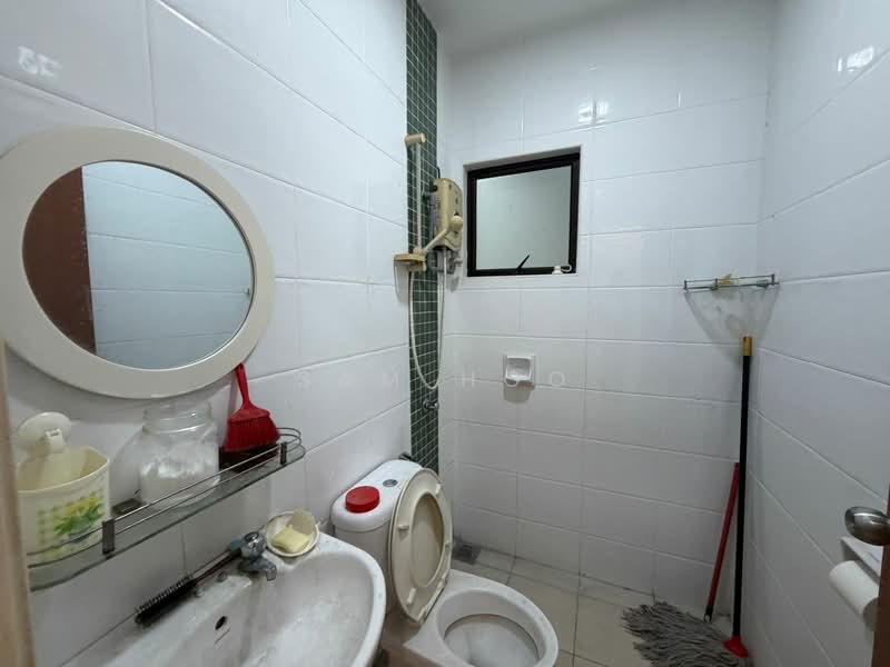 Bungalow for Rent in Bandar Sungai Long (Selangor) - Sam Hoo - Bathroom - PropertyGuru.com.my