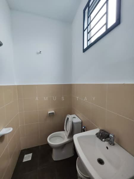 2-storey Terraced House for Rent in Iskandar Puteri (Nusajaya) (Johor) - Amus Tay - Bathroom - PropertyGuru.com.my