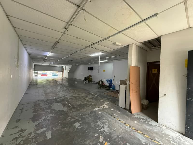 Shop for Rent in Taman Molek (Johor Bahru) - Ruby Teow - Interior - PropertyGuru.com.my